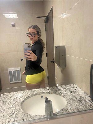 Morgan Meyer leaked photo #5