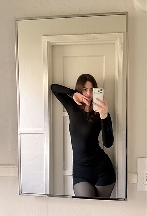 Morgan leaked photo #5