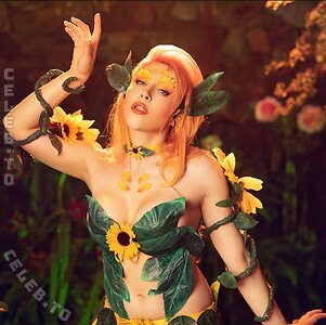 Mowky Nude Leaked Photo #16