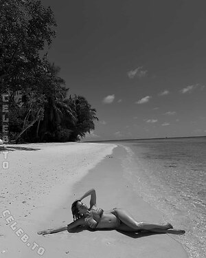 Mrs. Bella Nude Leaked Photo #35