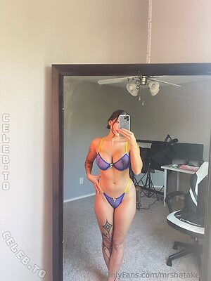 Mrs. Hatake Nude Leaked Photo #48