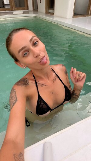 Mrs_Carolina leaked photo #50