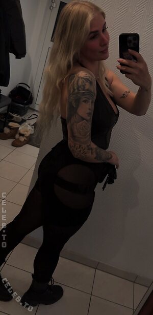 Mrssecret1999 Preview