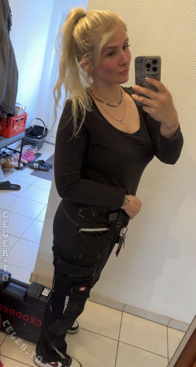 Mrssecret1999 leaked photos