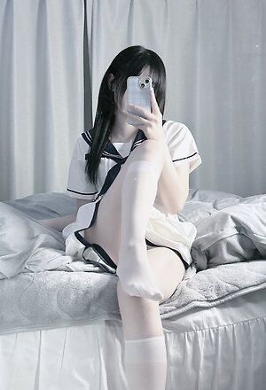 mui leaked photo #17