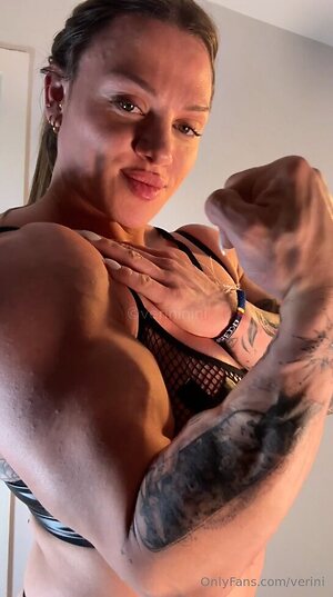 Muscle Vera leaked photo #9