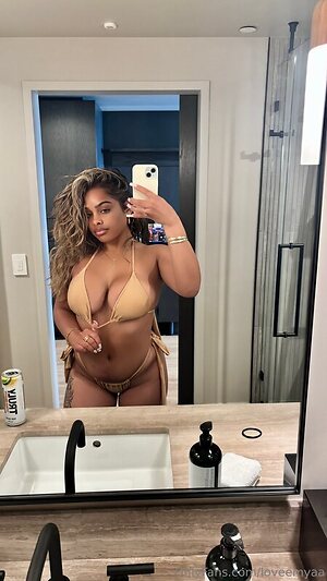 Mya Marie leaked photo #5