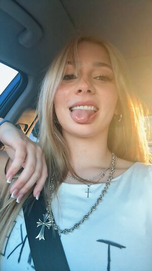 Mya Saucier leaked photo #3