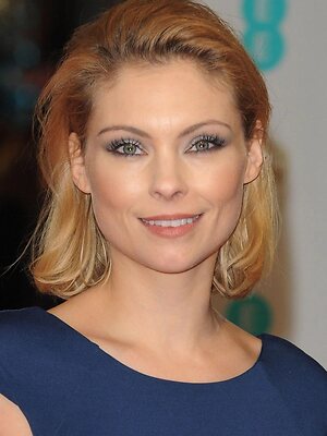 Myanna Buring