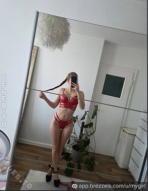 Mygirl Nude Leaked Photo #44