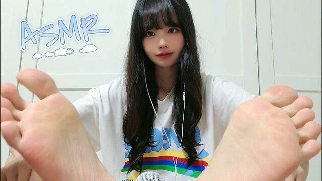 Mynx ASMR leaked photos