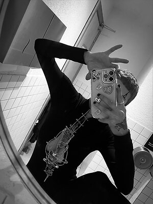 Myorenzii leaked photo #91
