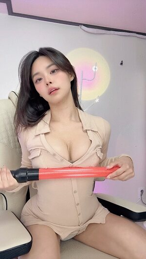 myu0220 leaked photo #26