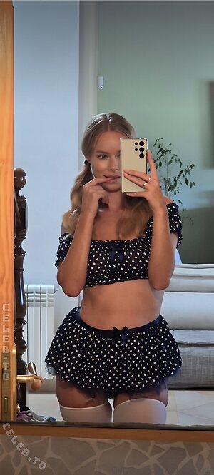 n1nalavida Nude Leaked Photo #110