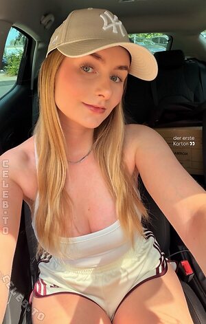 naadine.223 photo