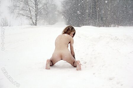 Nackt in Russland photo