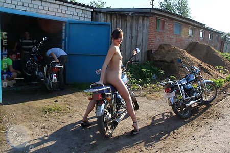 Nackt in Russland Nude Leaked Photo #634