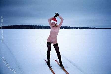 Nackt in Russland photo