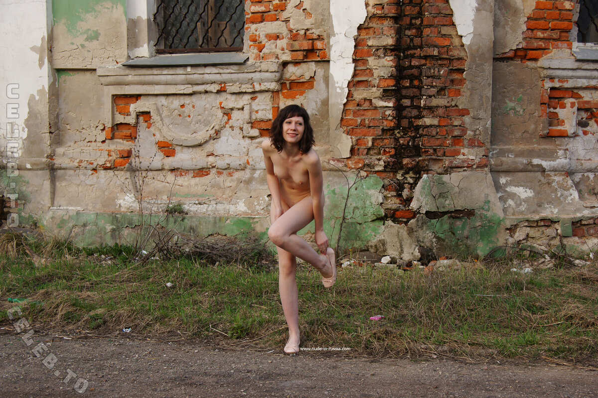 Nackt in Russland photo