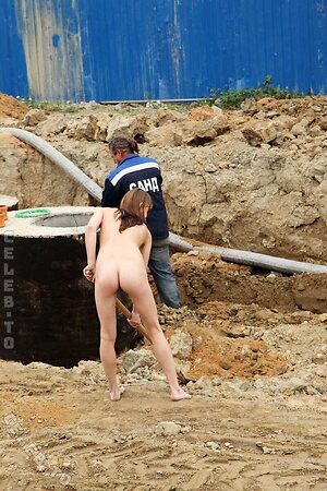 Nackt in Russland photo