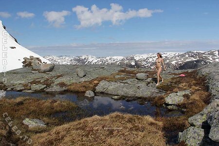 Nackt in Russland photo