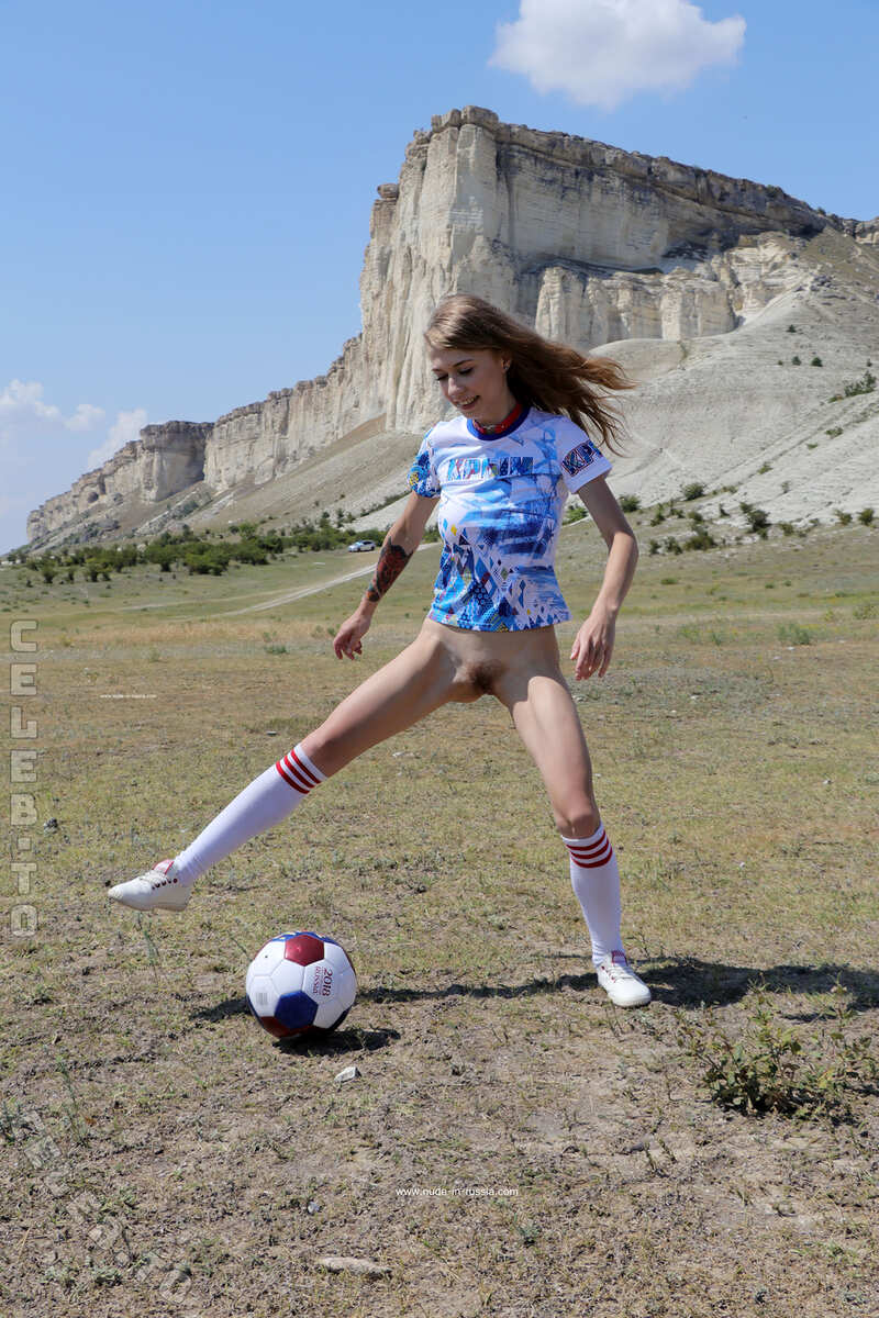 Nackt in Russland photo