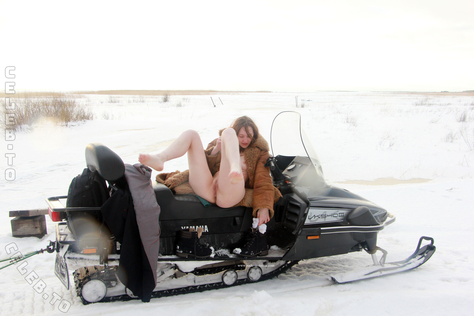Nackt in Russland photo