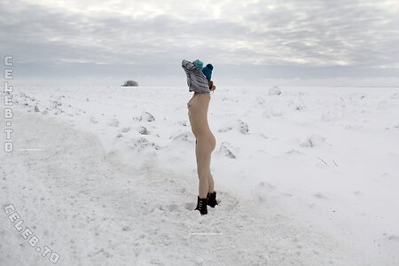 Nackt in Russland photo