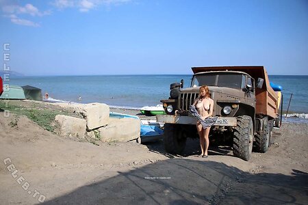 Nackt in Russland photo