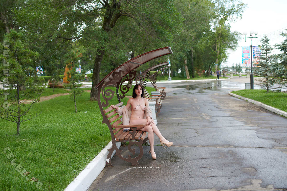 Nackt in Russland photo