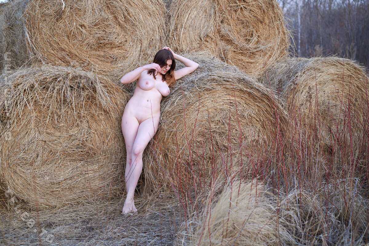 Nackt in Russland photo