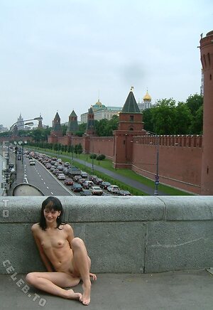 Nackt in Russland photo