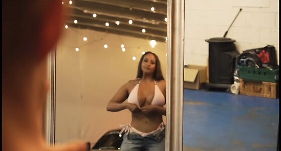 Nadia Adan leaked photo #2