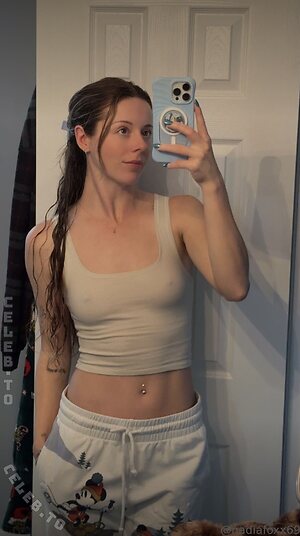 Nadia Foxx Nude Leaked Photo #4