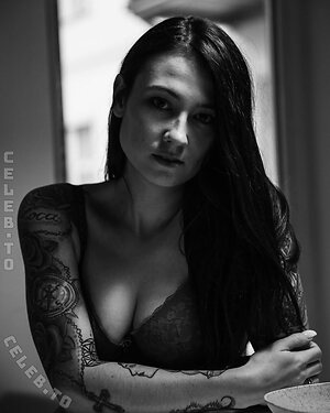 Nadinaamina leaked photo #4