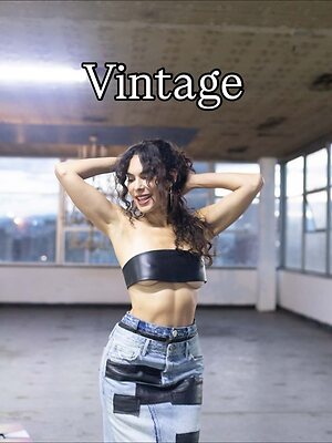 Nadine Velazquez leaked photo #18