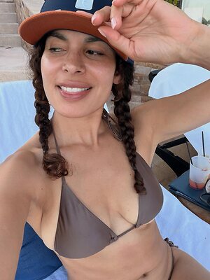 Nadine Velazquez leaked photo #72
