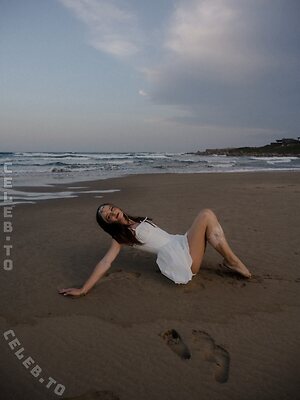 nadinebreaty Nude Leaked Photo #9