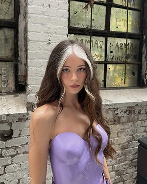 nadinebreaty photo