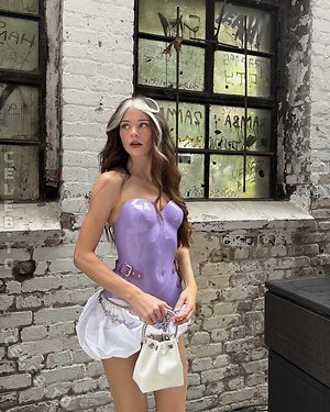 nadinebreaty photo