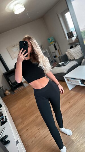 Nadine_freund leaked photo #30