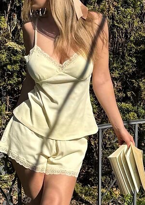 nadine.klr Nude Leaked Photo #21