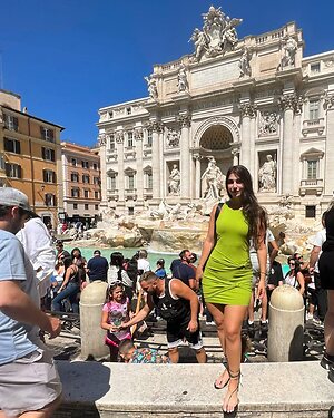 Nadine.w.Elias leaked photo #64