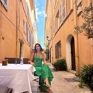 Nadine.w.Elias leaked photo #93