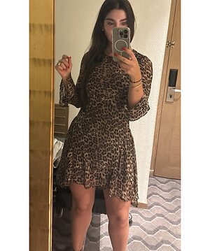 Nadine.w.Elias leaked photo #107