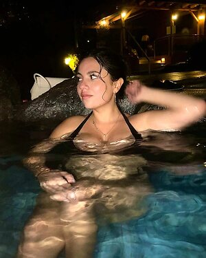 Najely Z Nude Leaked Photo #9