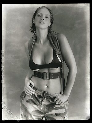 Naïla van Kommer photo