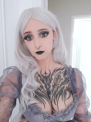 Nanashi_Nase leaked photo #3