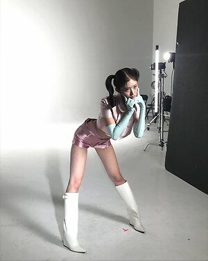 Naoi Rei leaked photo #64