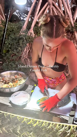 Naomi Aldwyn-Allsworth leaked photo #33